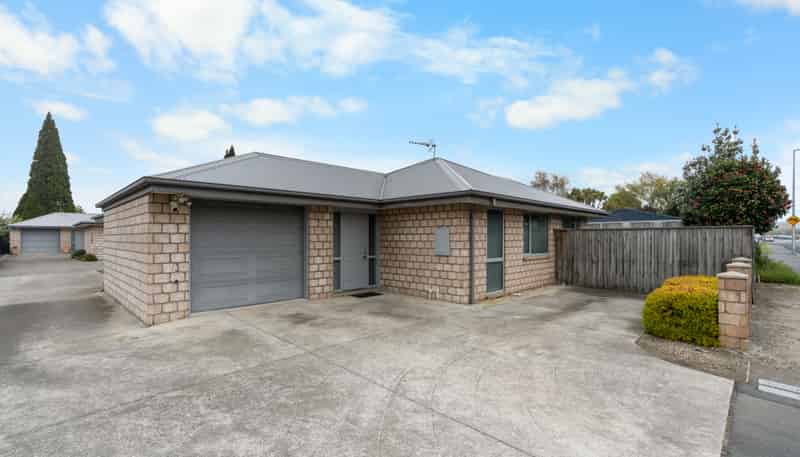 1/335 Main South Road, Hornby