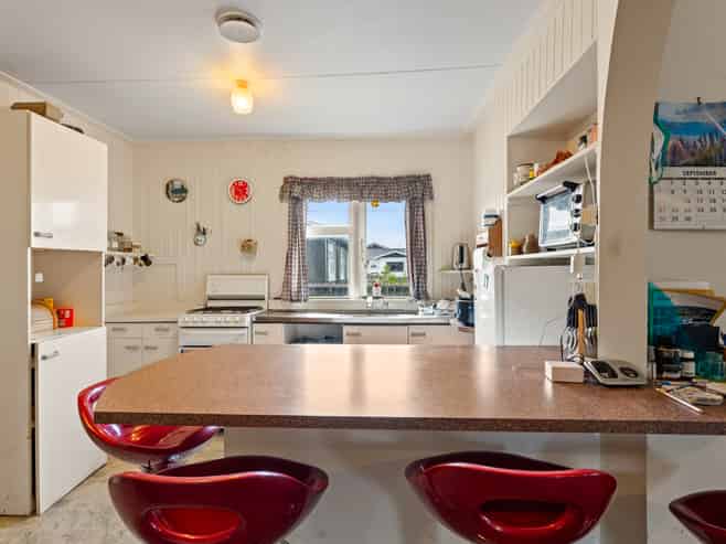 15 Taupata street, Castlecliff