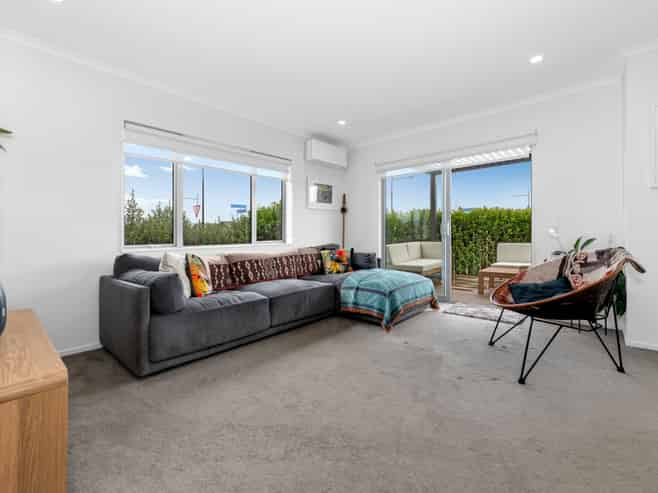 30 Whareatua Avenue, Takanini