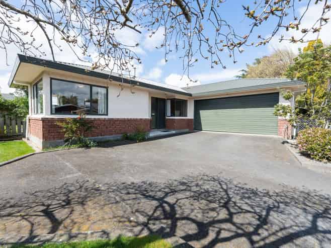 77 Lyndhurst Street, Takaro