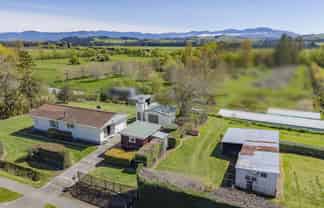 1764 Cust Road, Cust