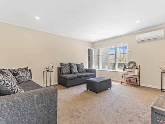 2/30 Calvert Avenue, Mangere East