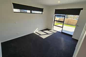 1/5 Massey Street, Westown