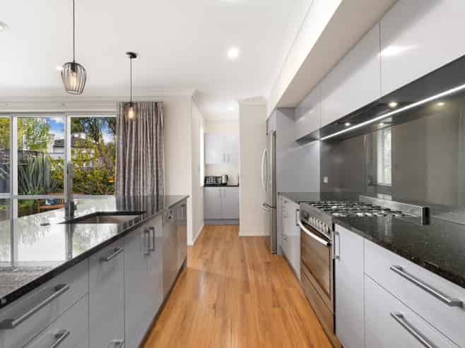 18 Kenwyn Avenue, Saint Albans