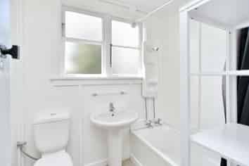 2 Davis Place, Woolston