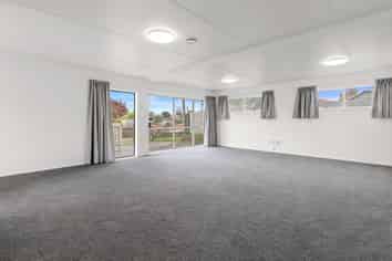  Meadowbank Crescent, Fordlands