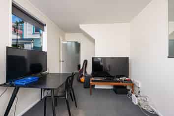 8/27 Drummond Street, Mount Cook