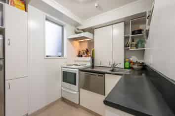 8/27 Drummond Street, Mount Cook