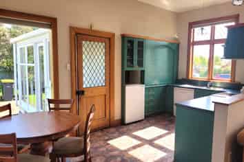 2 Rolleston Street, Watlington