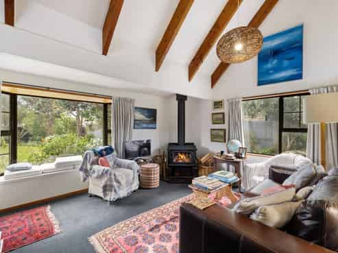 44 Seadown Crescent, Amberley