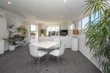 82 McCormacks Bay Road, Mount Pleasant