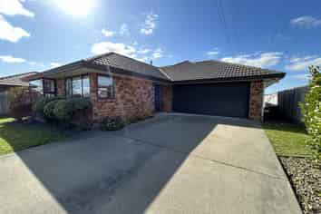 189A Pacific Drive, Fitzherbert