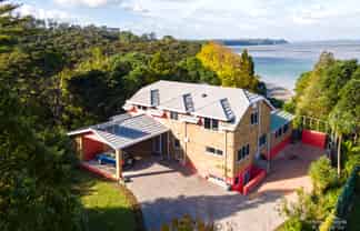 123 Wood Bay Road, Titirangi