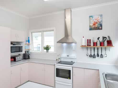 17 School Road, Te Hapara