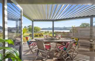 5 Triumph Dell, Pauanui