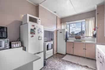 462 Tweed Street, Georgetown