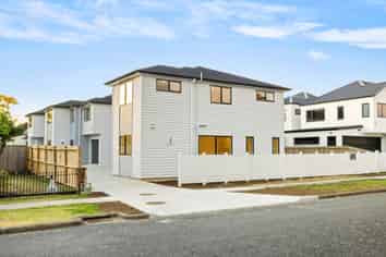 18A Domain Road, Weymouth