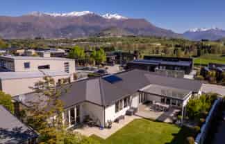 7 Advance Terrace, Arrowtown