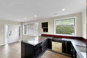 227A Botanical Road, Takaro