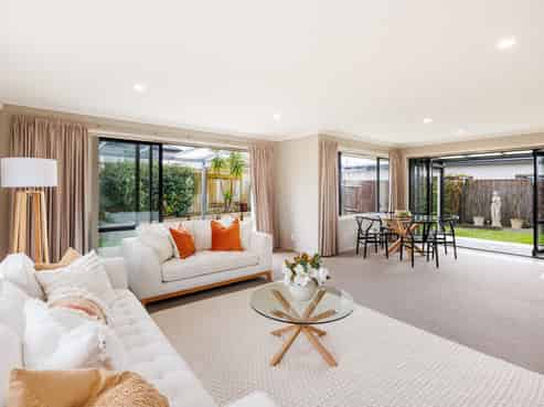 7 Lorenzo Place, Kelvin Grove