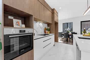 1 Greenbrier Street, Westgate