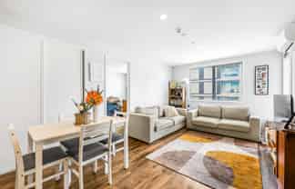 206/25 Bute Road, Browns Bay