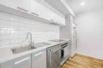 206/25 Bute Road, Browns Bay