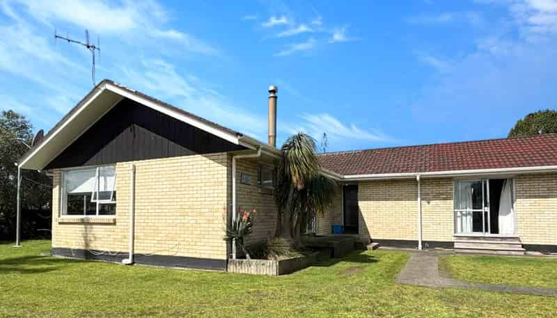 2 Wahanui Walk, Ruakaka