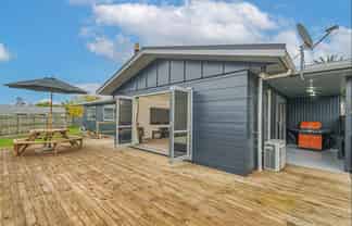 3 Cascade Crescent, Westbrook