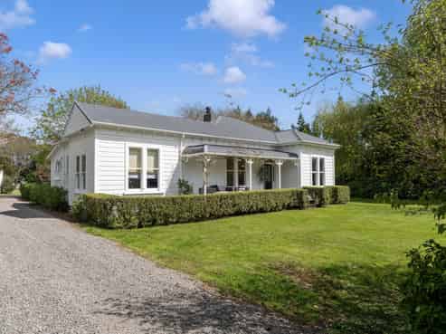 399 Dalefield Road, Carterton