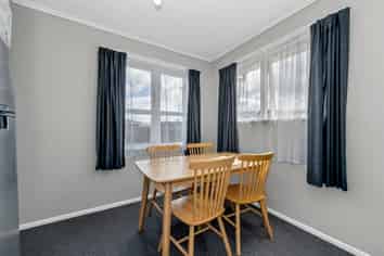1/10 Dolphin Street, Pakuranga