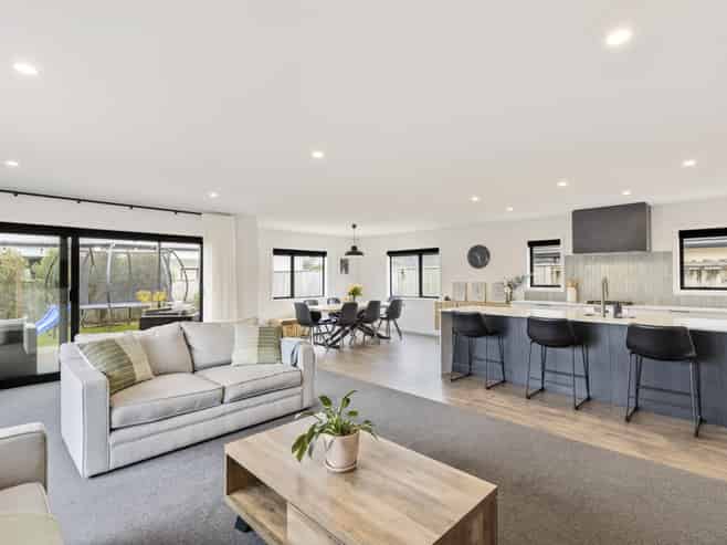 21 Smith Street, Lepperton
