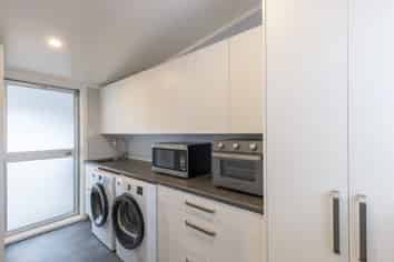 27 Tukapa Street, Westown