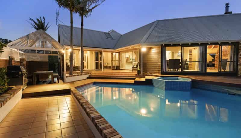 77A The Parade, Bucklands Beach