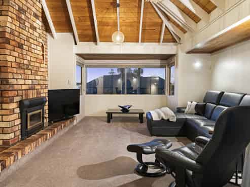 77A The Parade, Bucklands Beach