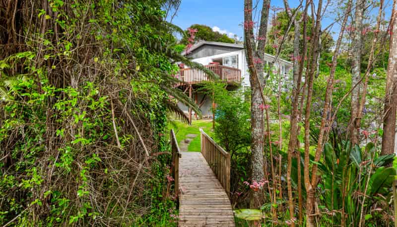 34 Sunnyside Road, Sunnyvale