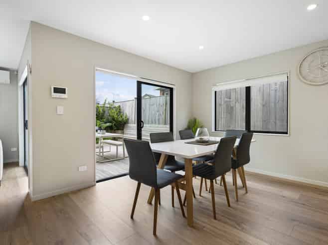 7B De Quincey Terrace, Highland Park