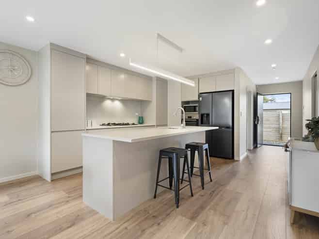 7B De Quincey Terrace, Highland Park