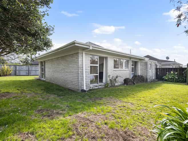 9B Bungalore Place, Half Moon Bay