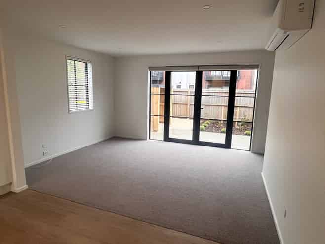 8/25 Bunyan Street, Waltham