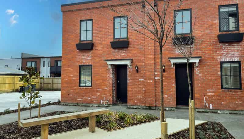 8/25 Bunyan Street, Waltham