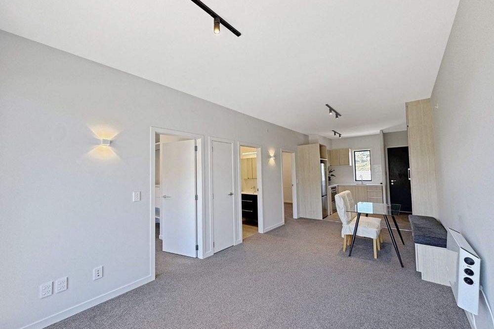 Jville, 2 Bed+OSP near-new! BEO $595K (CV $620K) - Bild 6