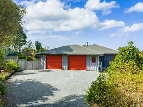 58 Old Waipu Road, Mangawhai