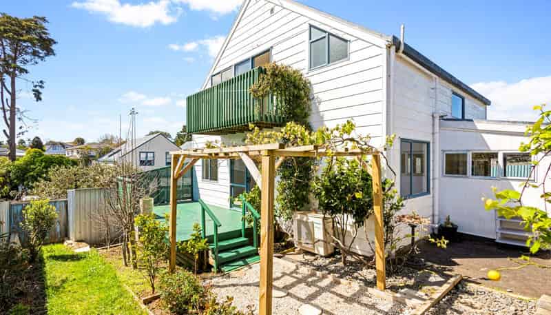 13A Caronia Crescent, Lynfield