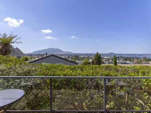 126 Acacia Bay Road, Nukuhau