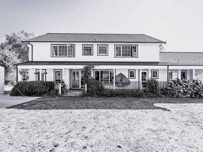 215 Riverbend Road, Meeanee