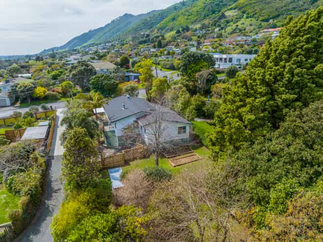 18 Kereru Street, Waikanae