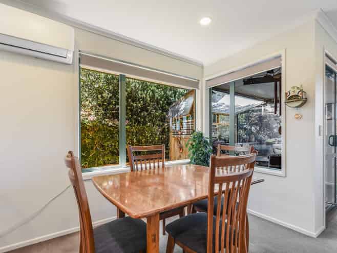 9 Valerie Place, Stepneyville