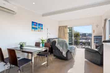 J/66 MacLaggan Street, Dunedin Central