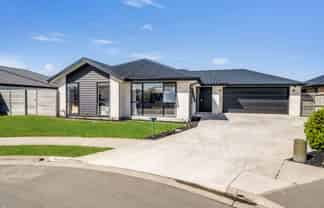 19 Batchelor Place, Kaiapoi